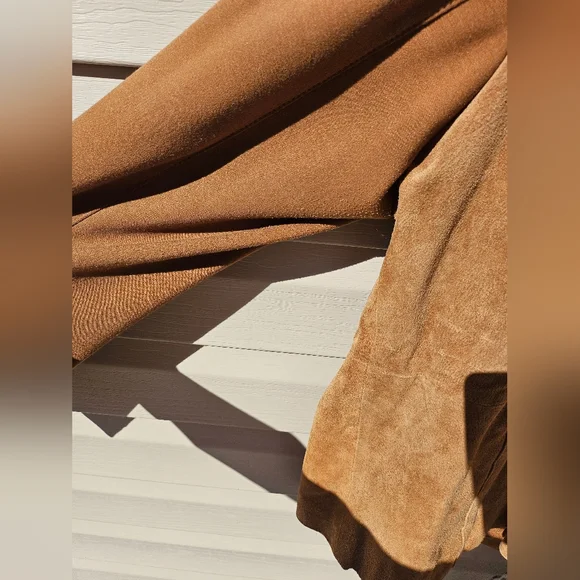 IMAN Women's Tan Suede Jacket - Picture 5 of 11